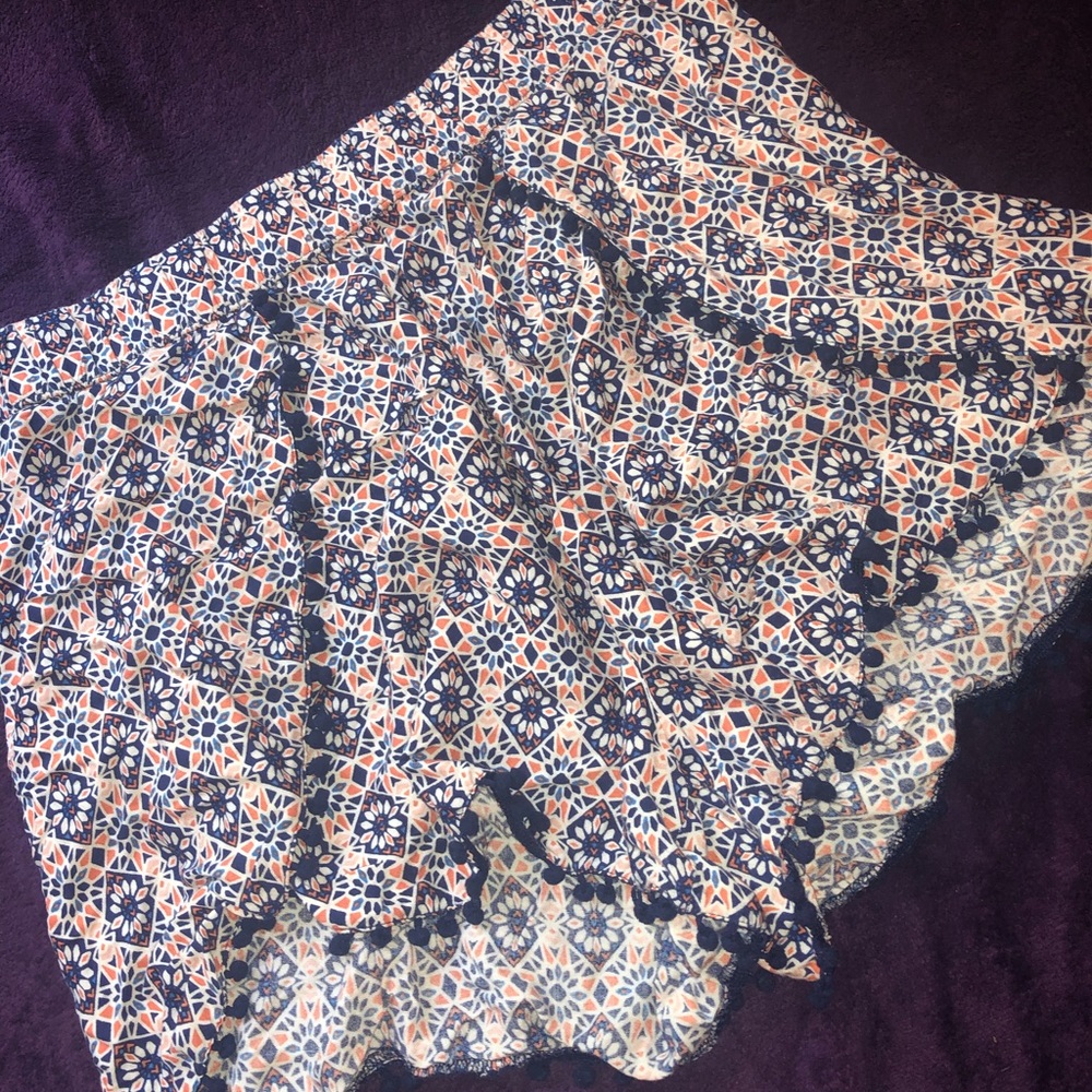 H&M midi waist summer swing short